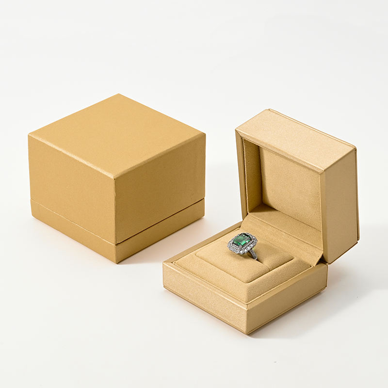 Microfiber Jewelry Packaging Wedding Ring Boxes for Packing Pendant Necklace Jewelry Gift Box